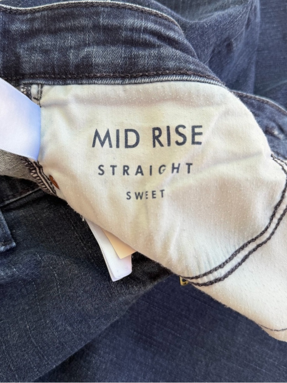 Women’s Lucky Brand 🍀 Denim Jeans
Mid Rise Straight Sweet Size 8/29R​ - Picture 8 of 13